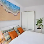 Rezulak Solna B104 204 303 아파트 *