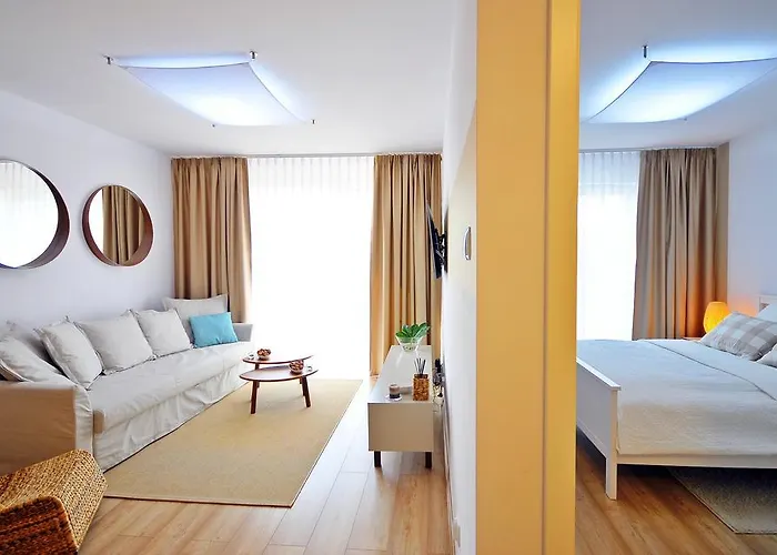 شقة Rezulak Solna B104 204 303 كولوبرزيغ