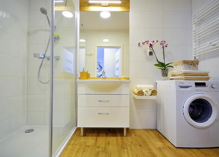 Rezulak Solna B104 204 303 아파트 *